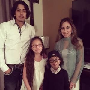 Meet your Posher, Adrian